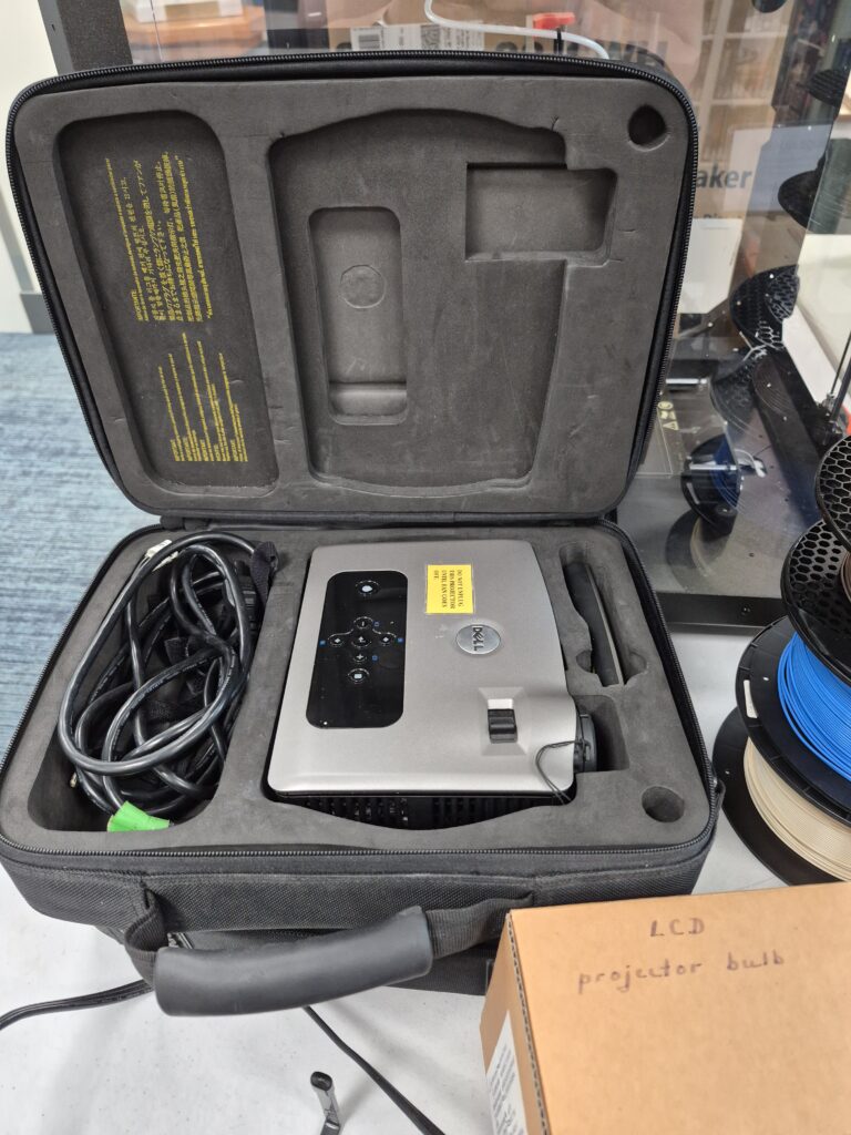 Dell 3400 MP LCD Projector with case, remote, cables and instruction manual